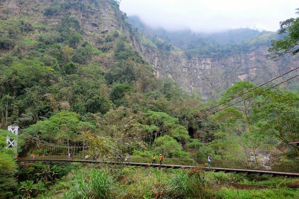 ◆小熊House【售】☆竹山天梯太極峽谷★(南投竹山)