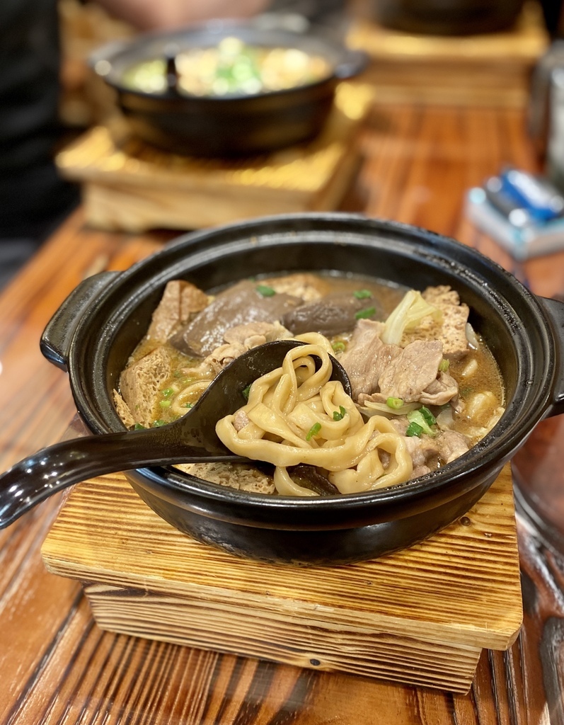 IMG_2293.HEIC IMG_2293.HEIC