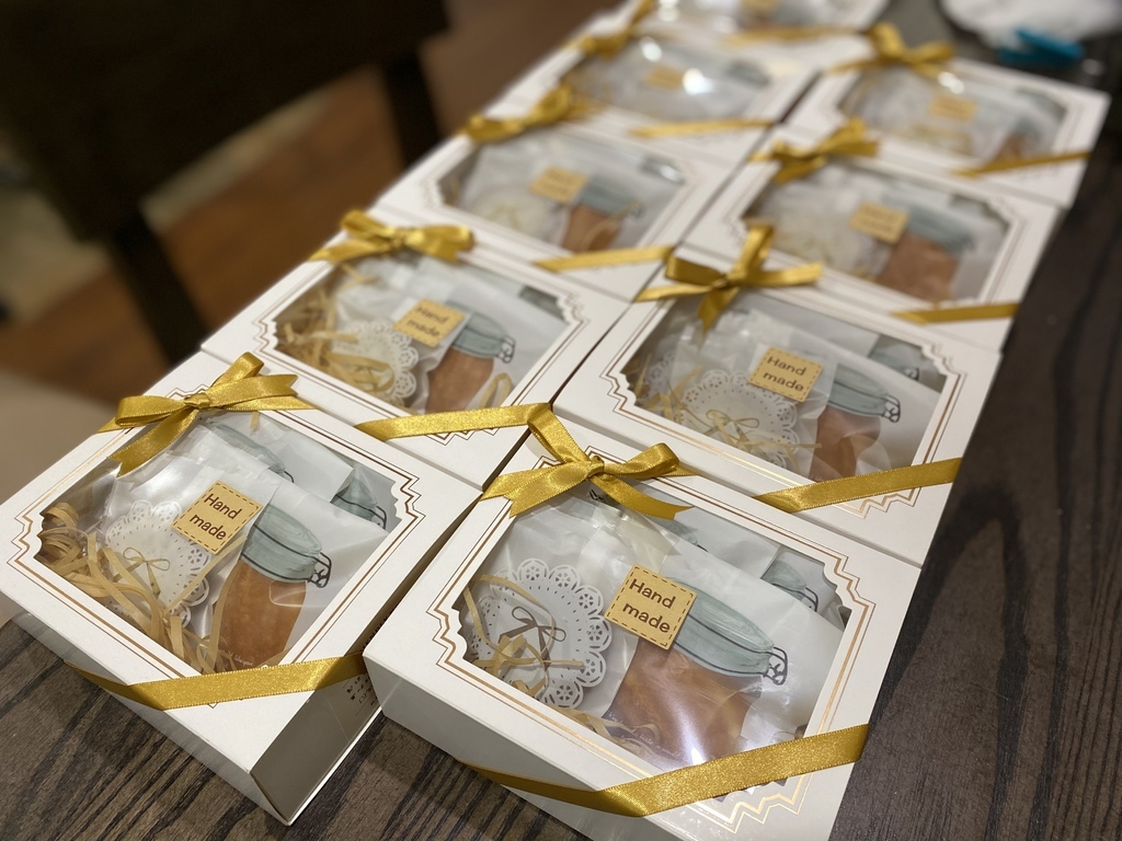 IMG_4725.HEIC IMG_4725.HEIC