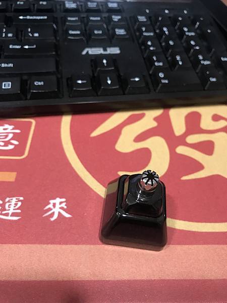 【好物分享】MOZTECH X OLIBEAR 電動迷你刮鬍