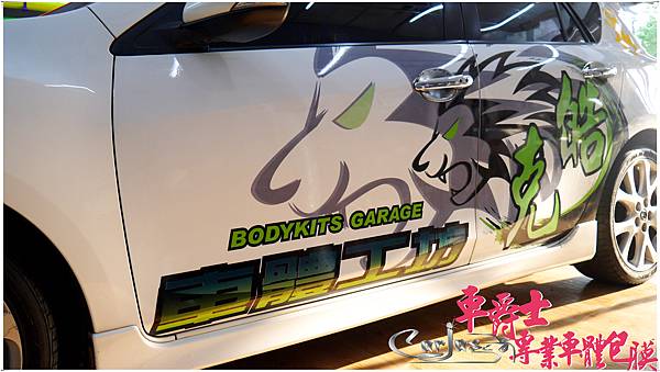 二代 MAZDA3 馬三 皓克車體工坊 車體廣告 車身彩貼 前檔貼 二代 MAZDA3 馬三 皓克車體工坊 車體廣告 車身彩貼 前檔貼