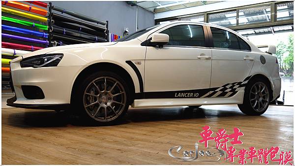 MITSUBISHI LANCER io 賽車旗 車身彩貼 MITSUBISHI LANCER io 賽車旗 車身彩貼