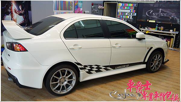 MITSUBISHI LANCER io 賽車旗 車身彩貼