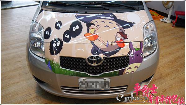 TOYOTA YARIS 龍貓 TOTORO 車身彩貼 TOYOTA YARIS 龍貓 TOTORO 車身彩貼