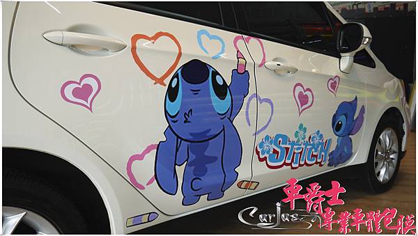 MITSUBISHI COLT PLUS 史迪奇%26;哆啦a夢 車身彩貼 MITSUBISHI COLT PLUS 史迪奇%26;哆啦a夢 車身彩貼