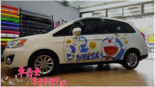 MITSUBISHI COLT PLUS 史迪奇%26;哆啦a夢 車身彩貼 MITSUBISHI COLT PLUS 史迪奇%26;哆啦a夢 車身彩貼