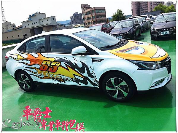 LUXGEN S3運動風格車身彩貼 LUXGEN S3運動風格車身彩貼
