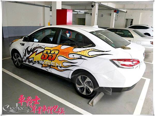 LUXGEN S3運動風格車身彩貼 LUXGEN S3運動風格車身彩貼