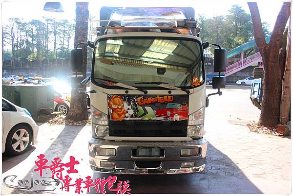 ISUZU 3.5噸貨車 加菲貓 車身彩貼 ISUZU 3.5噸貨車 加菲貓 車身彩貼