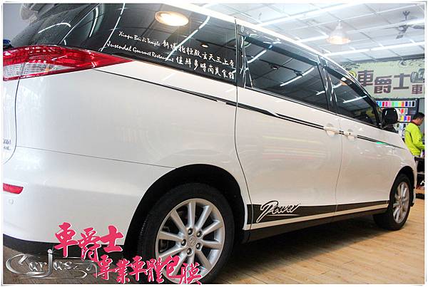 TOYOTA PRIUS 車身腰線 TOYOTA PRIUS 車身腰線