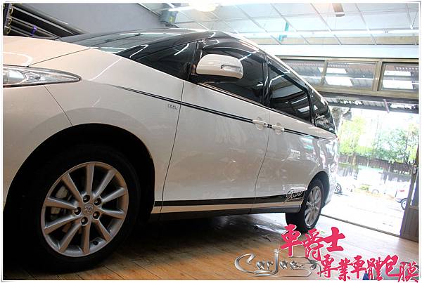 TOYOTA PRIUS 車身腰線 TOYOTA PRIUS 車身腰線