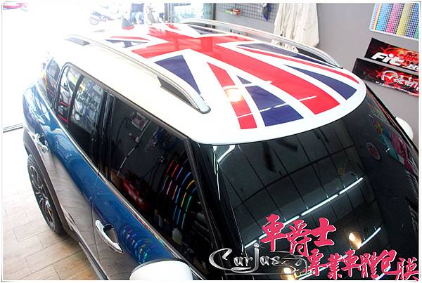 MINI COUNTRYMAN 運動線條 車頂米字旗彩貼 MINI COUNTRYMAN 運動線條 車頂米字旗彩貼