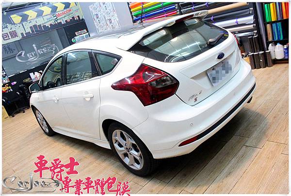 FORD FOCUS 尾燈 茶色燻黑改色包膜