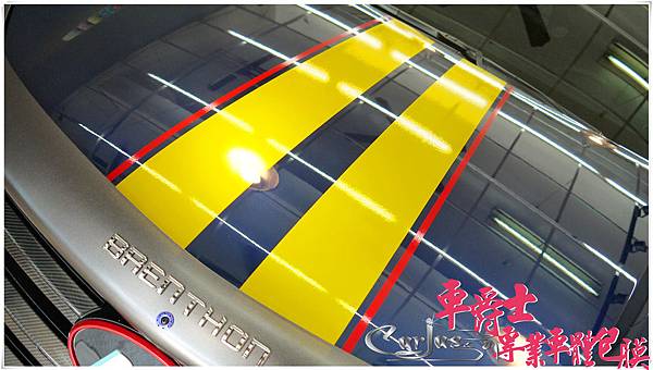 HYUNDAI SANTA FE 山土匪 客製化運動線條車身彩貼 HYUNDAI SANTA FE 山土匪 客製化運動線條車身彩貼