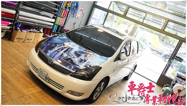 TOYOTA WISH 客製化金光布袋戲引擎蓋彩貼 TOYOTA WISH 客製化金光布袋戲引擎蓋彩貼