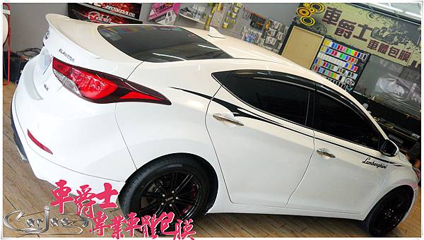 HYUNDAI ELANTRA 客製化車身腰線車身彩貼