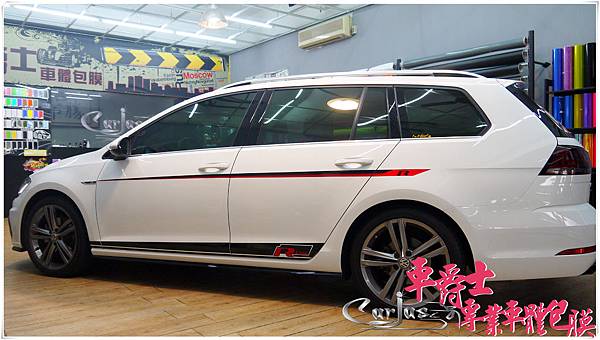 VOLKSWAGEN GOLF 客製化 R-LINE 車身腰線 車身彩貼