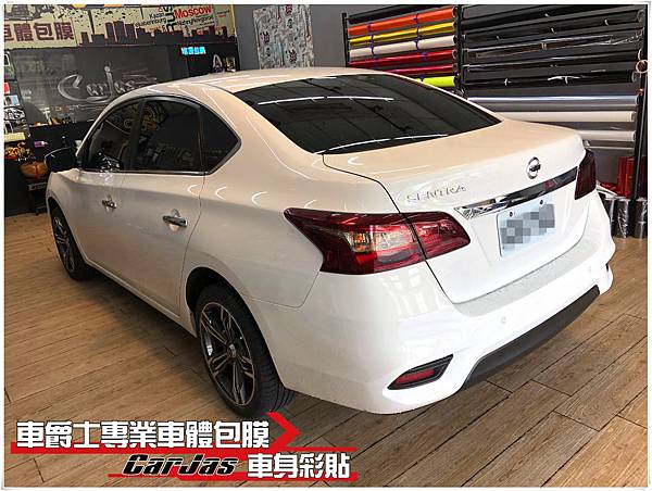 NUSSAN SENTRA 尾燈茶色燻黑改包膜