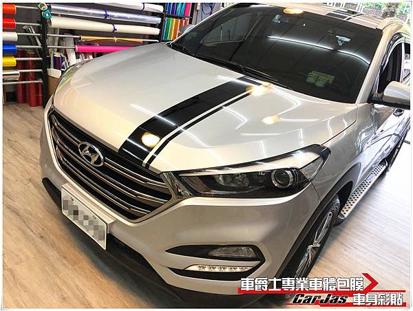 HYUNDAI TUCSON 客製化運動線條車身彩貼