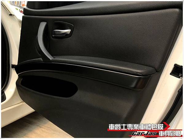 BMW 318i 內裝飾板 消光黑改色包膜 BMW 318i 內裝飾板 消光黑改色包膜