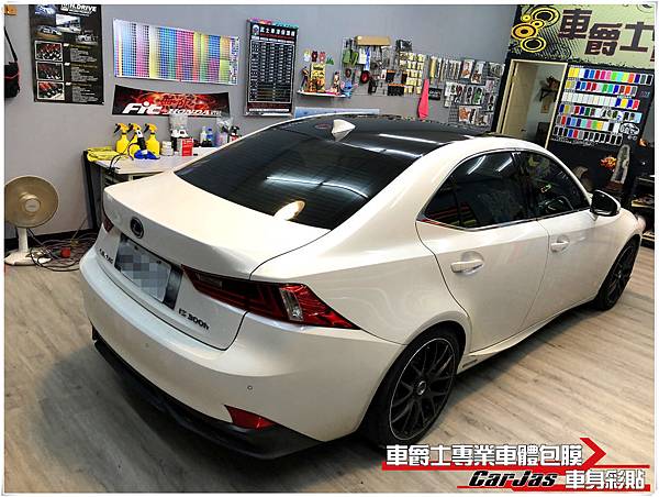 LEXUS IS250 類全景天窗高亮黑車頂貼膜