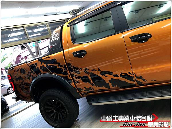 FORD RANGER 客製化運動線條車身彩貼