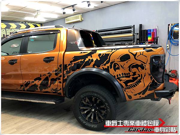 FORD RANGER 客製化運動線條車身彩貼