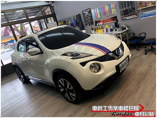 車爵士車體包膜車身彩貼 NISSAN JUKE 客製化 運動線條 車身彩貼