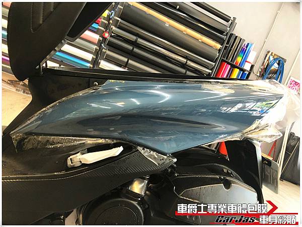 車爵士車體包膜車身彩貼-YAMAHA SMAX 全車殼、車燈自體修復透明犀牛皮保護包膜%26;3D黑卡夢改色包膜