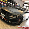 車爵士車體包膜車身彩貼-BENZ CLA250 全車漆面 3M 消光黑改包膜