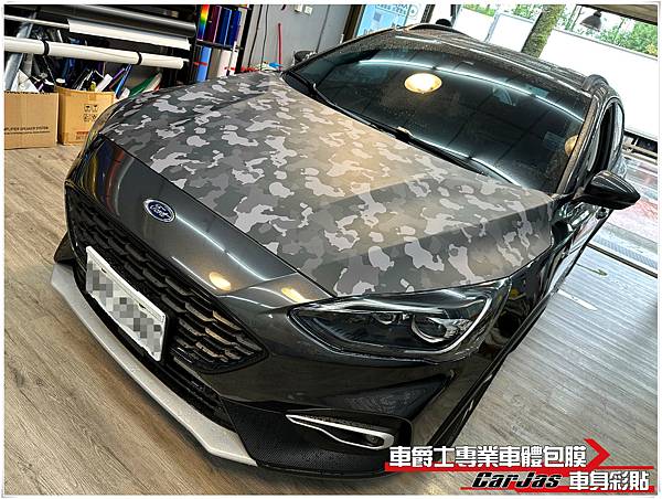 車爵士車體包膜車身彩貼-FORD FOCUS 黑迷彩引擎蓋彩貼