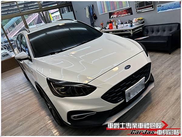 車爵士車體包膜車身彩貼-FORD FOCUS 全車漆面 TPU自體修復透明犀牛皮保護膜、車燈茶色燻黑改色包膜