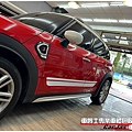 車爵士車體包膜車身彩貼-MINI COUNTRYMAN 客製化運動線條車身彩貼