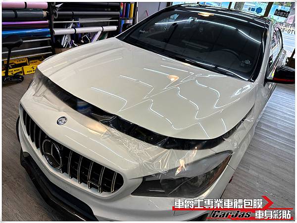 車爵士車體包膜車身彩貼-BENZ CLA250 車頭迎風面自體修復TPU透明犀牛皮保護包膜