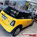 車爵士車體包膜車身彩貼MINI COOPER 客製化英國旗車頂彩貼