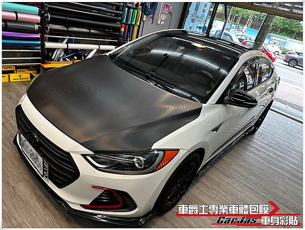 車爵士車體包膜車身彩貼-HYUNDAI ELANTRA 類全景天窗高亮黑車頂貼膜