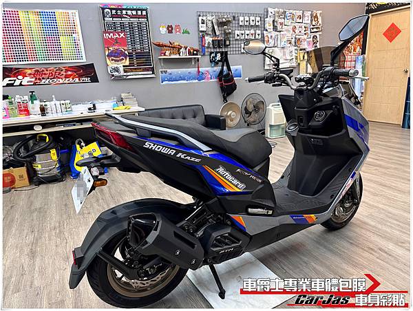 車爵士車體包膜車身彩貼-KYMCO KRV 客製化車身彩貼