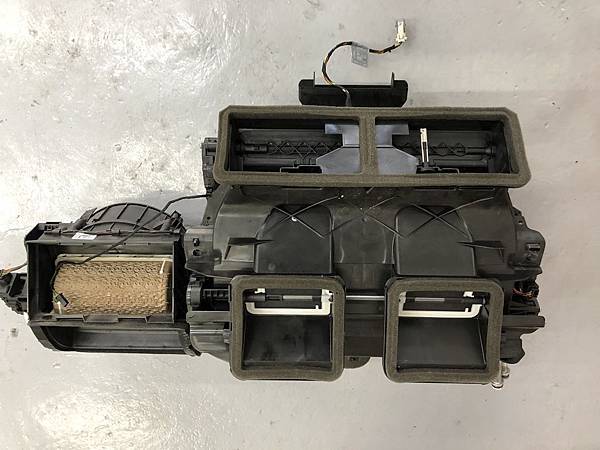 2018-12-06 11.39.56.jpg 2018-12-06 11.39.56.jpg