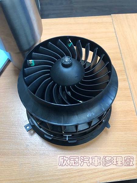 W205鼓風機_190819_0002.jpg W205鼓風機_190819_0002.jpg