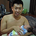 Papa hold for 1st time