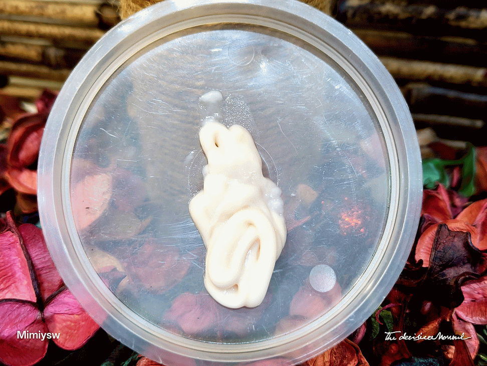 ESTH 恩絲 泥萃淨養SPA洗髮精1-ANIMATION.gif ESTH 恩絲 泥萃淨養SPA洗髮精1-ANIMATION.gif