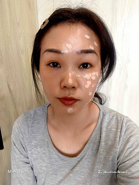 PAUL%26;JOE 糖瓷珍珠粉底霜 SPF30 PA++ #201 使用中.jpg PAUL%26;JOE 糖瓷珍珠粉底霜 SPF30 PA++ #201 使用中.jpg