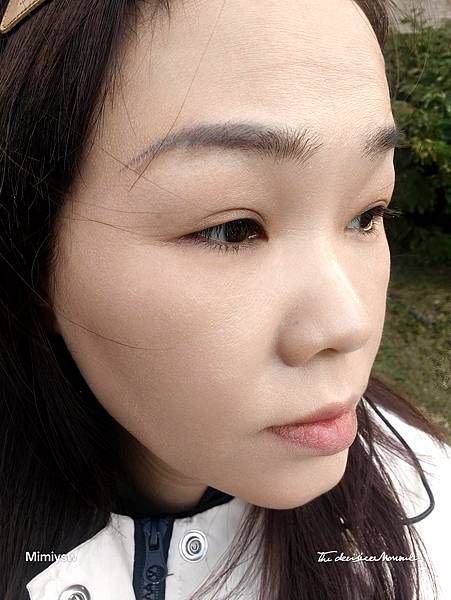 PAUL%26;JOE 糖瓷珍珠粉底霜 SPF30 PA++ #201 五小時之後1.jpg PAUL%26;JOE 糖瓷珍珠粉底霜 SPF30 PA++ #201 五小時之後1.jpg