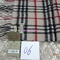 BURBERRY巴寶莉純羊絨圍巾男女士經典小格子 2300 (1)_conew1