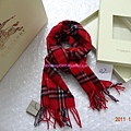BURBERRY巴寶莉純羊絨圍巾男女士經典小格子紅色 2300 (1)_conew1