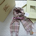BURBERRY巴寶莉純羊絨圍巾男女士經典小格子粉色 2300 (1)_conew1
