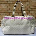 GUCCI-時尚流行熱賣款式白色小號旅行包肩背包型號153240 尺寸W42H29D24CM.3000