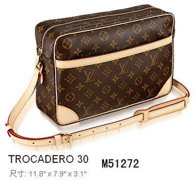 LV-經典橫式日字斜背包大號編號M51272尺寸W30X H20X D8CM2800 (2)