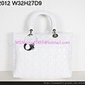 DIOR 2012白光配銀色扣手提包  2935487 W32H27D9CM 4000