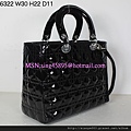 DIOR 6322 克光配銀色扣手提斜挎包 2935468 W30H22D11CM 4000 (1)